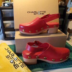 Charlotte Stone Jona Clog - Women's 8